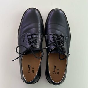 Mix No. 6 Black Oxford Shoe